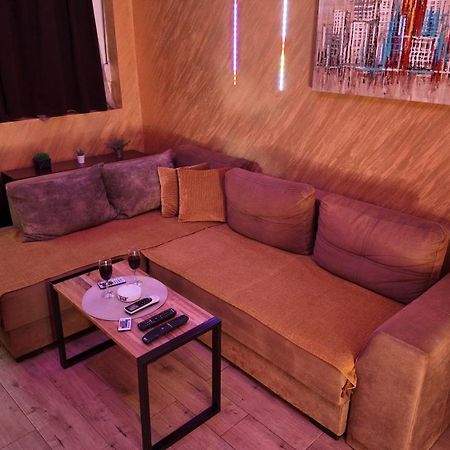 Wonderland Spa Apartment Ni Εξωτερικό φωτογραφία