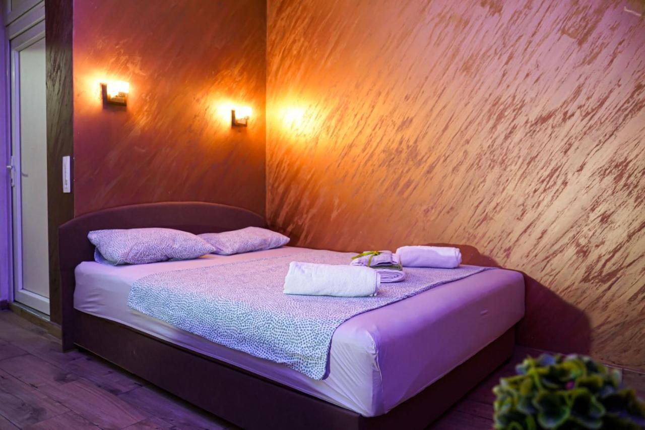 Wonderland Spa Apartment Ni Εξωτερικό φωτογραφία