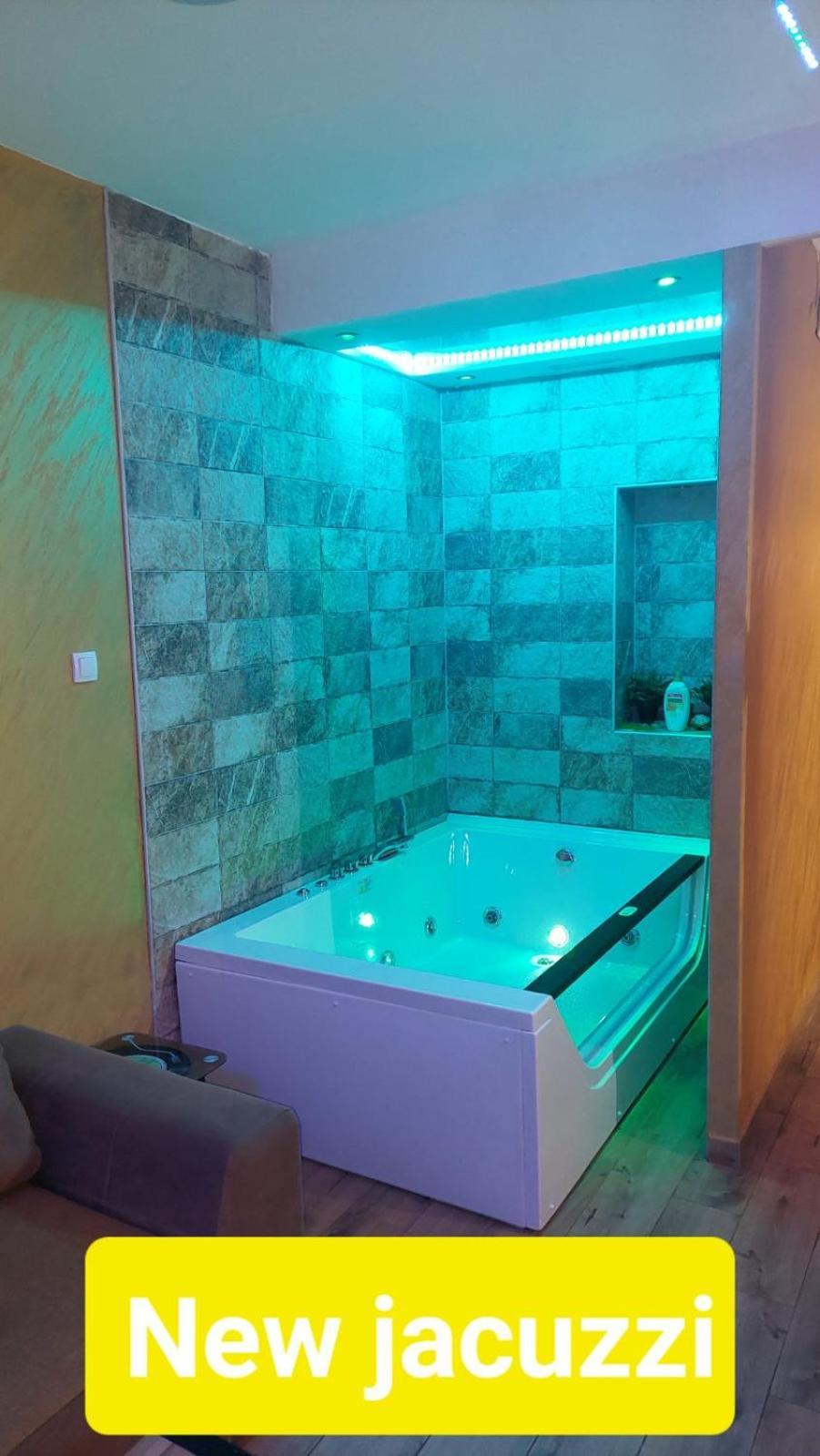 Wonderland Spa Apartment Ni Εξωτερικό φωτογραφία