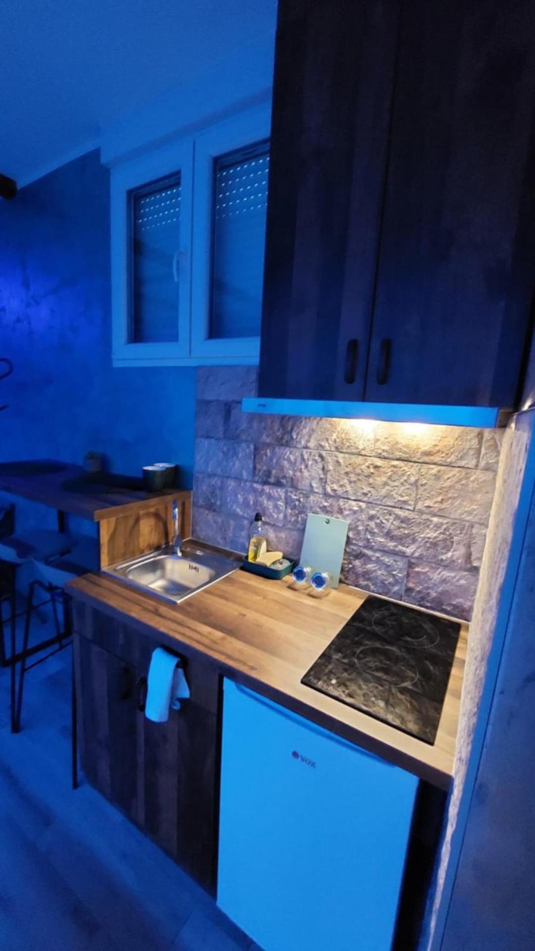 Wonderland Spa Apartment Ni Εξωτερικό φωτογραφία
