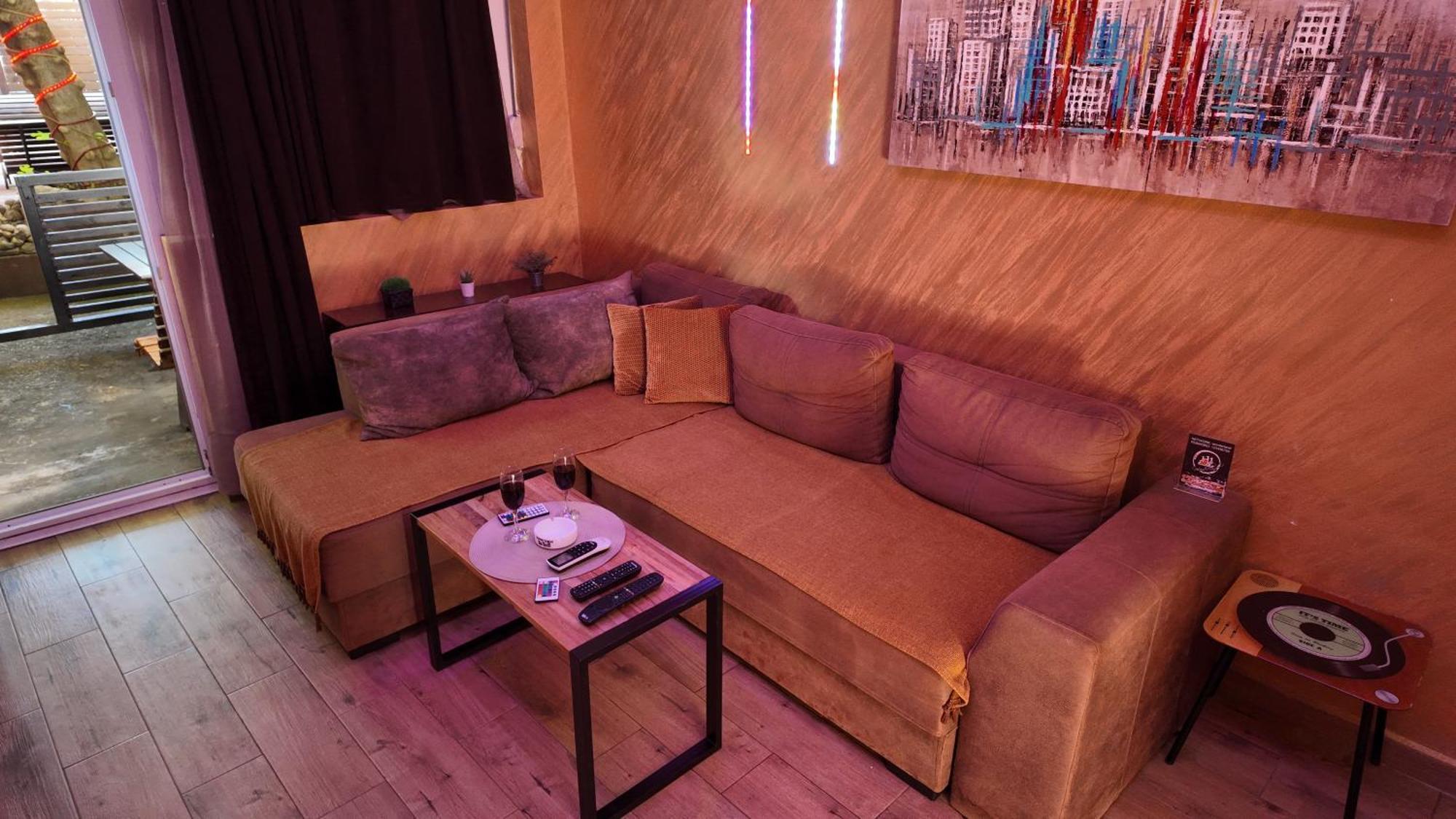 Wonderland Spa Apartment Ni Εξωτερικό φωτογραφία