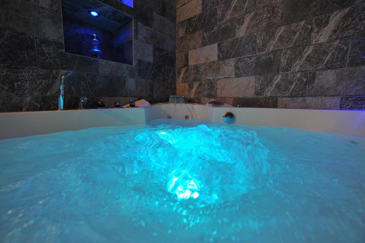 Wonderland Spa Apartment Ni Εξωτερικό φωτογραφία