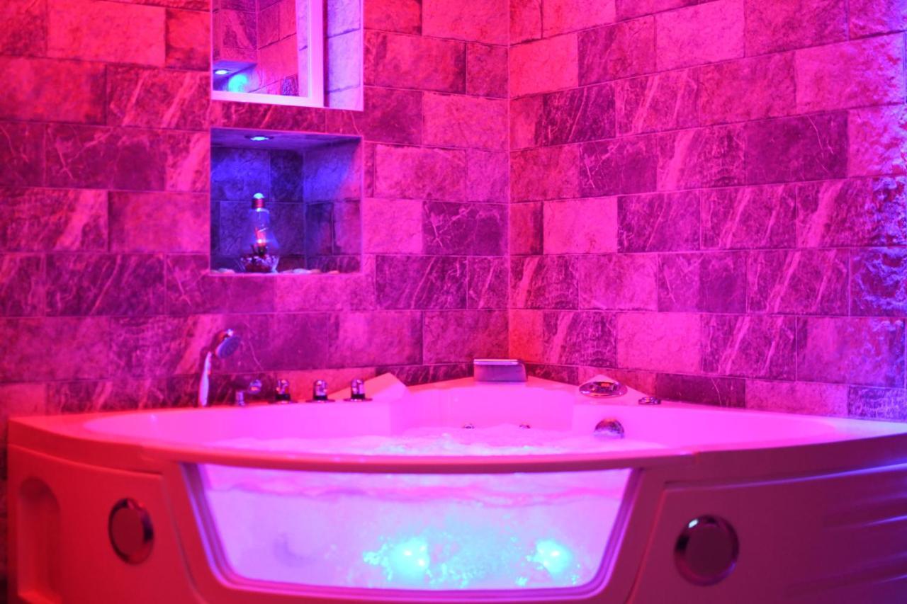 Wonderland Spa Apartment Ni Εξωτερικό φωτογραφία